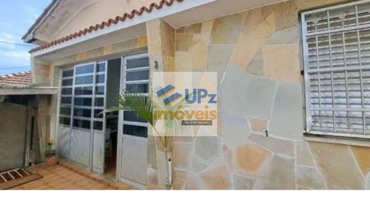 Terreno com 2 casas, 270m²,com 4 dormitórios e vaga coberta no KM 18 em Osasco-SP