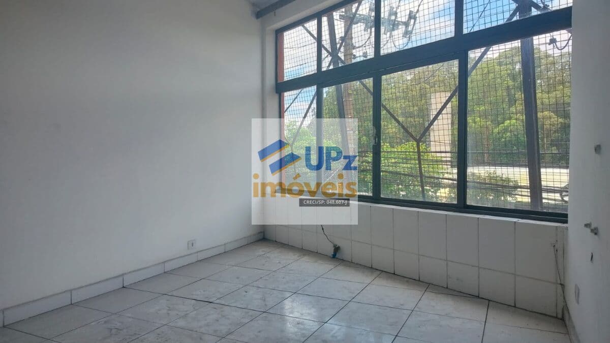 Sala Comercial em excelente localização no Vila Yara em Osasco-SP