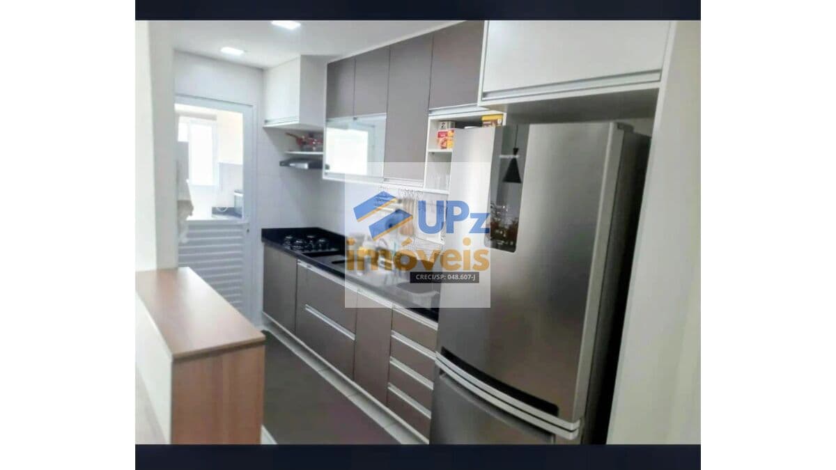Apartamento com 3 dorms, sendo 1 suíte com sacada envidraçada, 73m², com vaga no Vila Yara em Osasco-SP