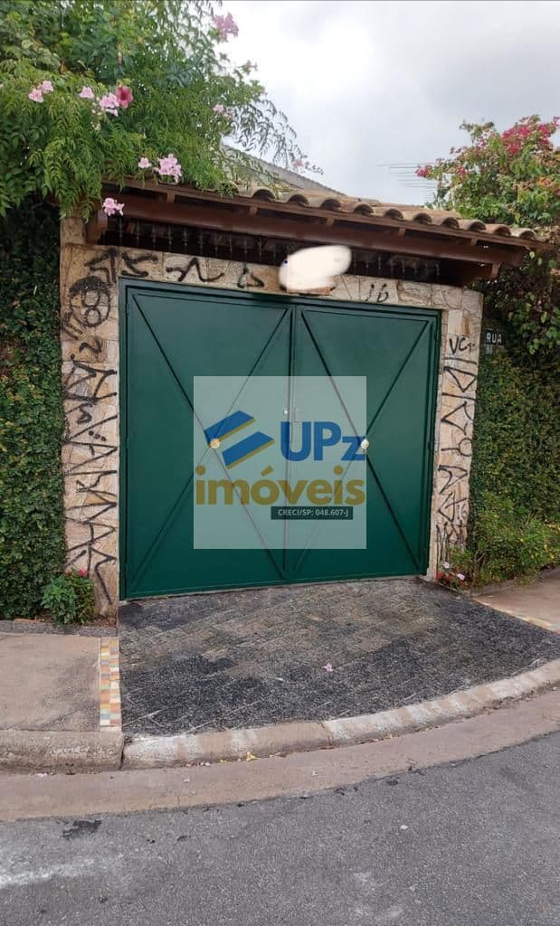 Casa com 2 dormitórios, 128m², com vaga no KM 18 em Osasco-SP