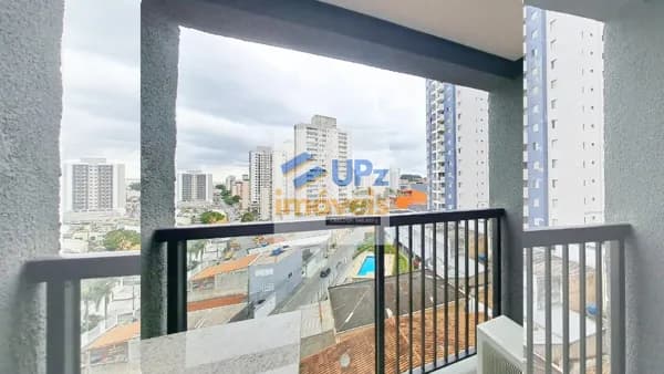 Apartamento com Suíte, móveis sob medida, 40m², vaga determinada no KM 18 em Osasco-SP