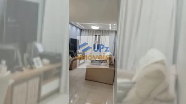 Apartamento com 3 dorms, 67m² com móveis sob medida e vaga de garagem no Jaguaribe em Osasco-SP