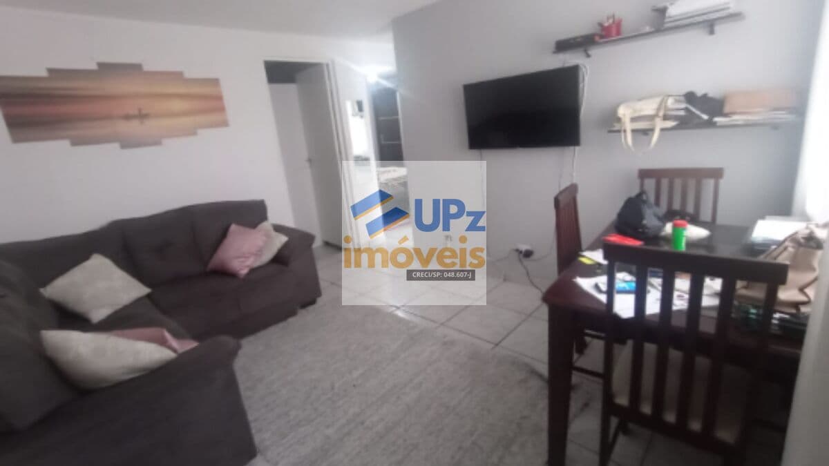 Apartamento com 2 dormitórios, 52m² com vaga de garagem no Padroeira em Osasco-SP.
