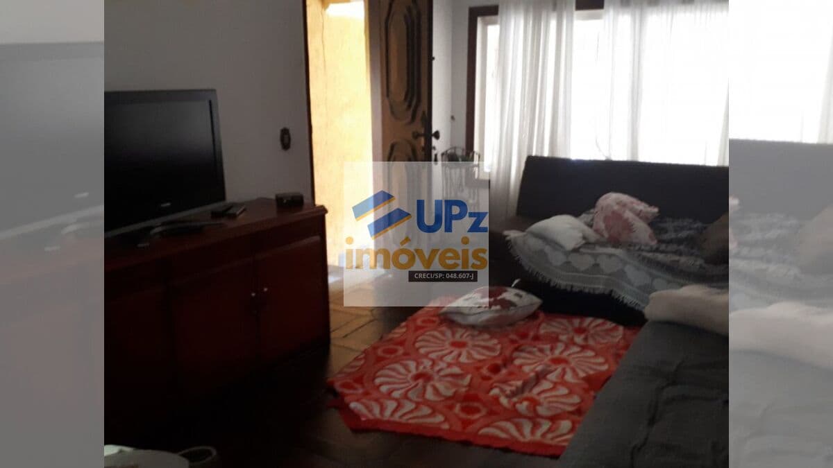Casa com 3 dorms, sendo 1 suíte, com área gourmet e 2 vaga de garagem no Ayrosa em Osasco-SP