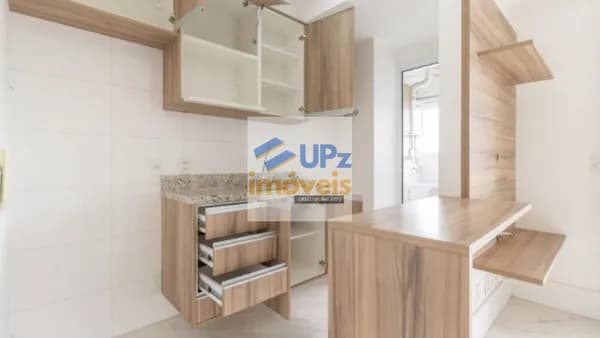 Apartamento com 1 dorm, varanda gourmet, 44m², 8º andar vaga livre e determinada na Pompéia em São Paulo-SP