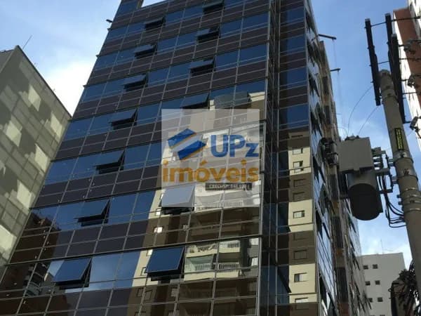 Conjunto comercial para venda em Perdizes, 106m², sendo duas salas de 53m² cada