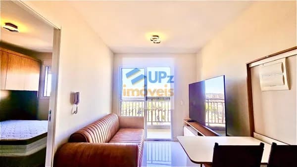 Apartamento com 1 dorm, móveis sob medida, ao lado da Estação Lapa na Vila Romana em São Paulo-SP.