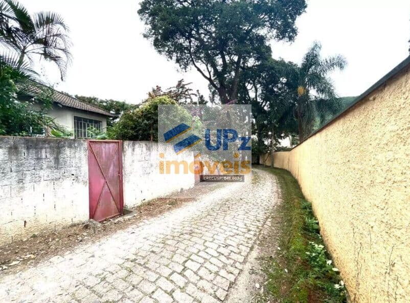 Casa com 3 dormitórios à venda, 300 m² por R$ 1.000.000,00 - Condomínio Chácara do Rosário - Cajamar/SP