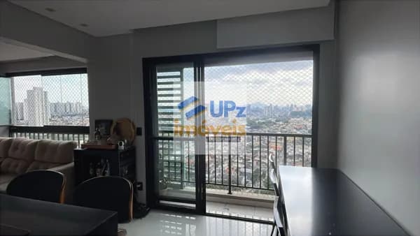 Apartamento com 1 dormitório, 39m², móveis sob medida e vaga no City Bussocaba em Osasco-SP
