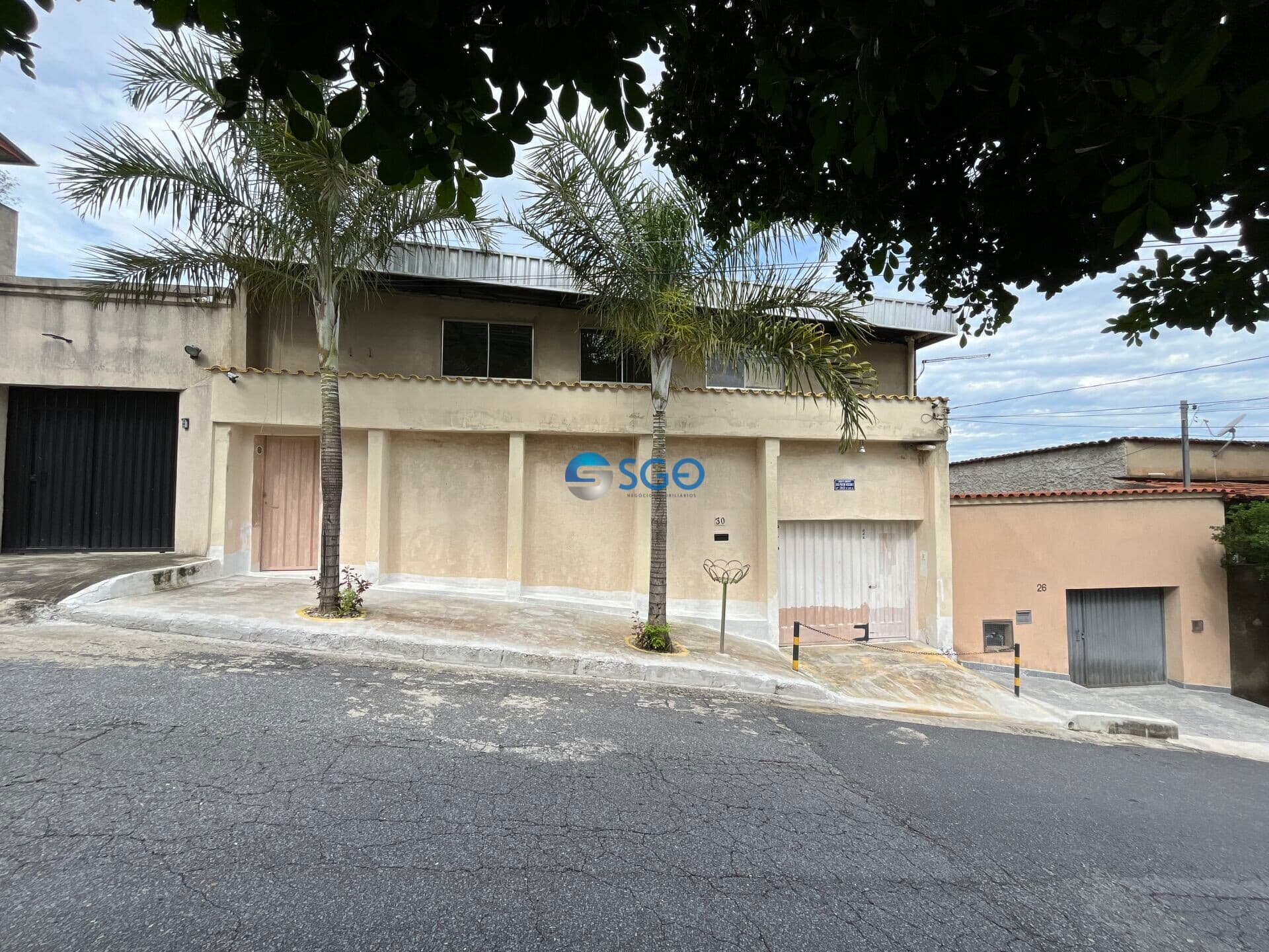 À venda casa no bairro Tupi B, Belo Horizonte-MG