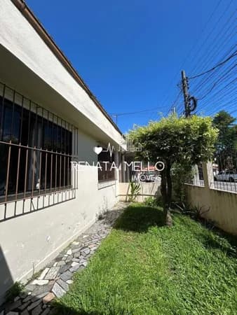 Casa + 2 lojas