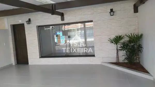 Sobrado à venda no bairro Jardim Santa Cristina em Santo André/SP