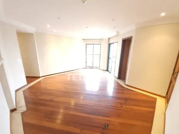 Apartamento à venda no bairro Vila Valparaíso em Santo André/SP