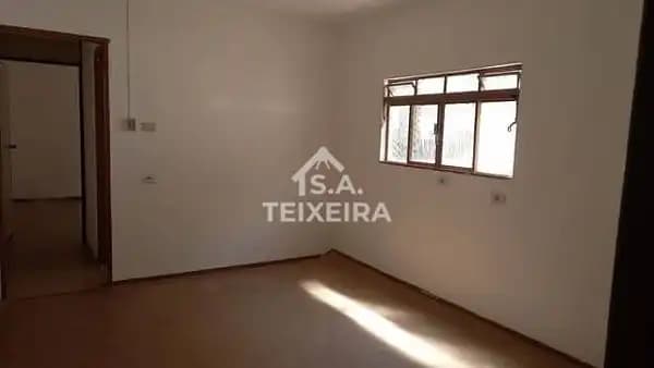 Casa à venda no bairro Centro em Santo André/PB