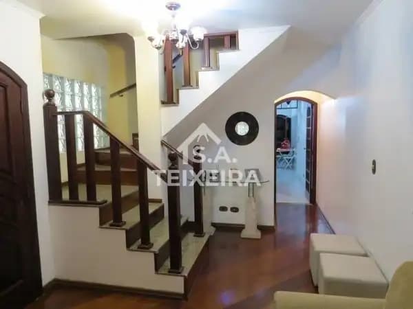 Sobrado à venda no bairro Jardim Ana Maria em Santo André/PB