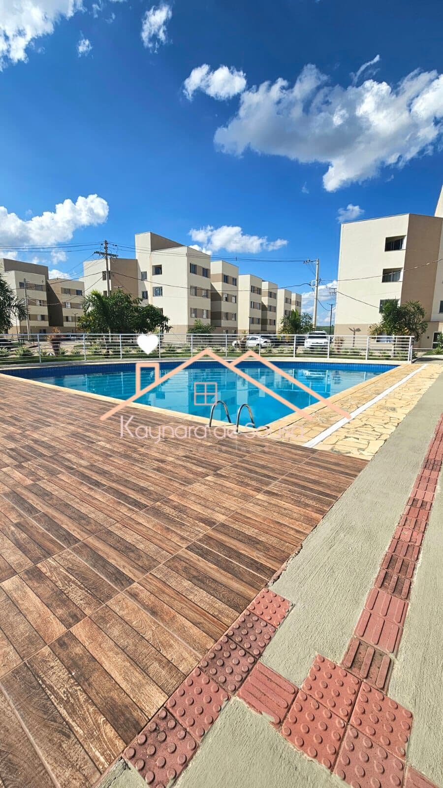 Apartamento com 2 dormitórios à venda, com quintal - Jardim Ipê - Pouso Alegre/MG