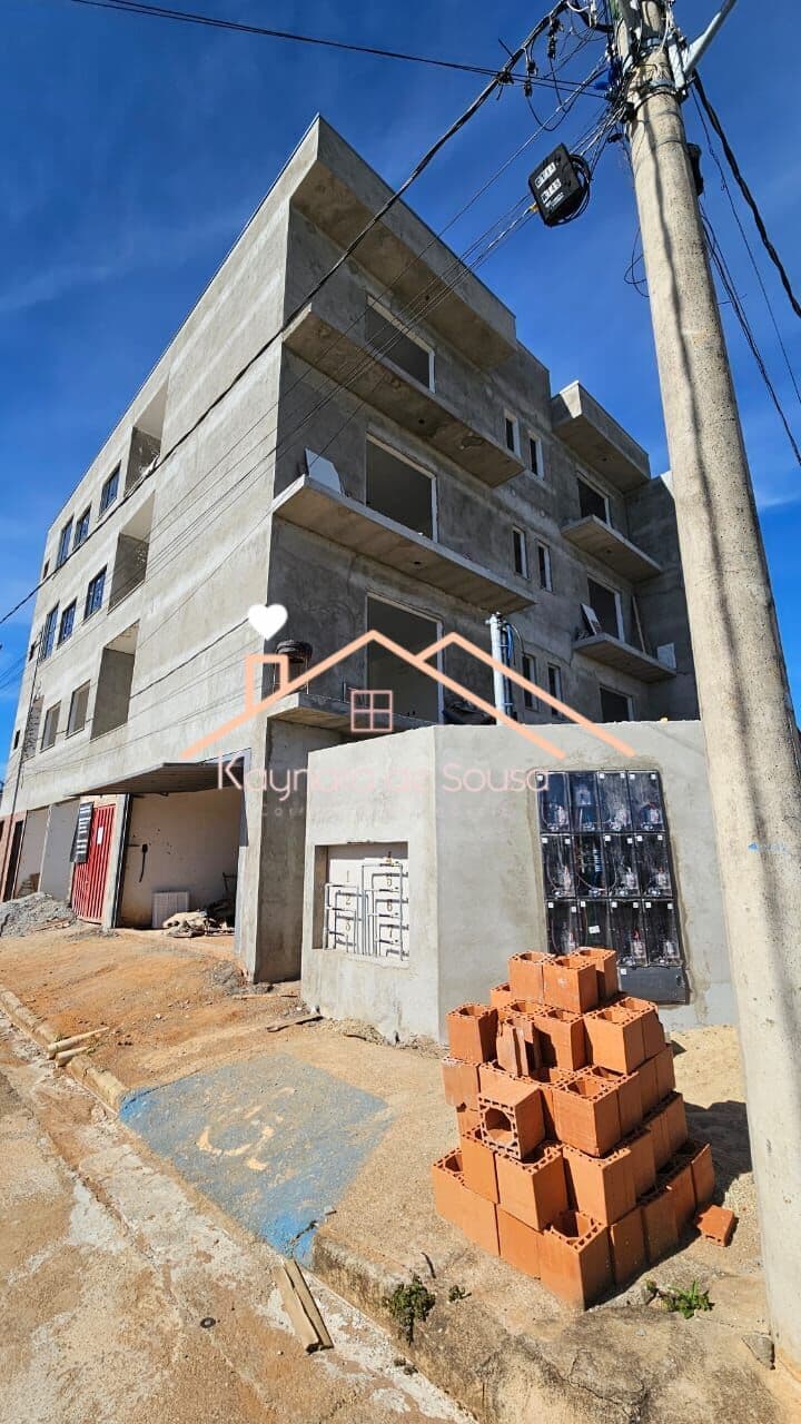 Apartamento lindo, muito bem localizado no Vergani !!