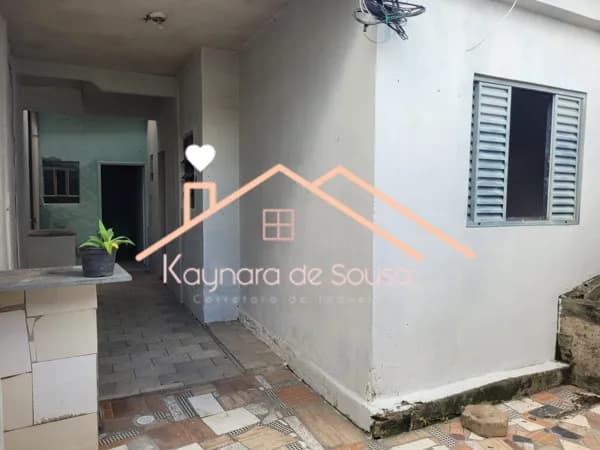 Casa com localização excelente! OPORTUNIDADE !!