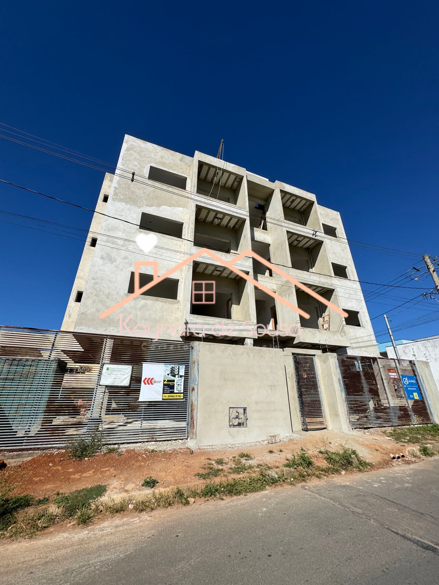 Apartamento no Costa Rios em Pouso Alegre/MG