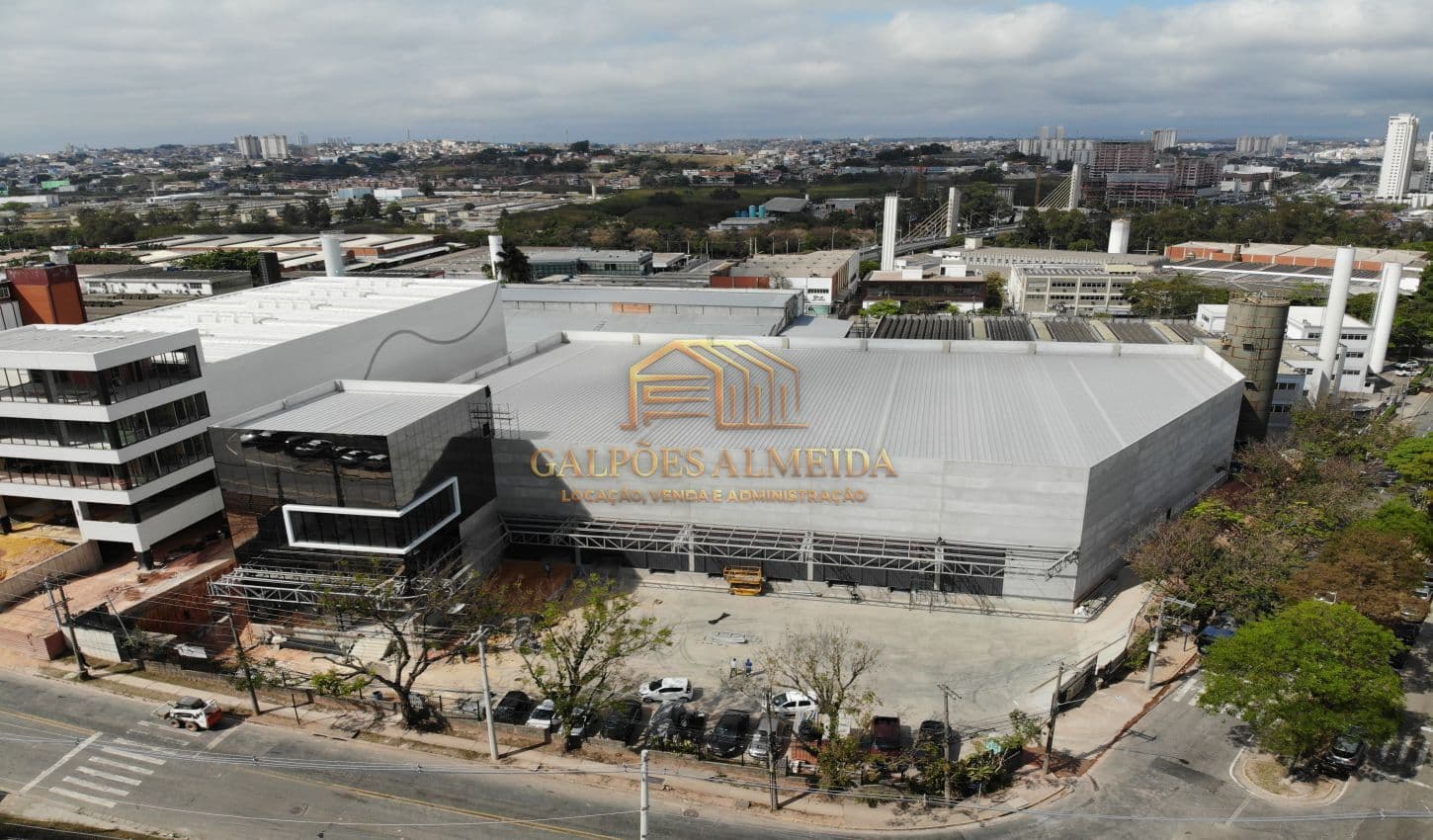 Galpão/Depósito/Armazém em Barueri - Alphaville Empresarial