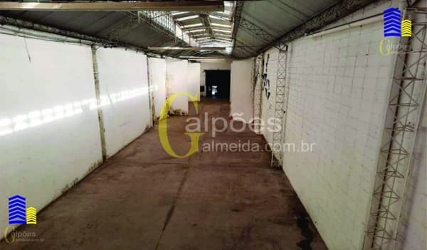Galpão/Depósito/Armazém em São Paulo - Vila Romana