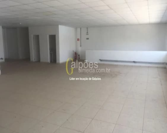 Galpão/Depósito/Armazém em Barueri - Chácaras Marco