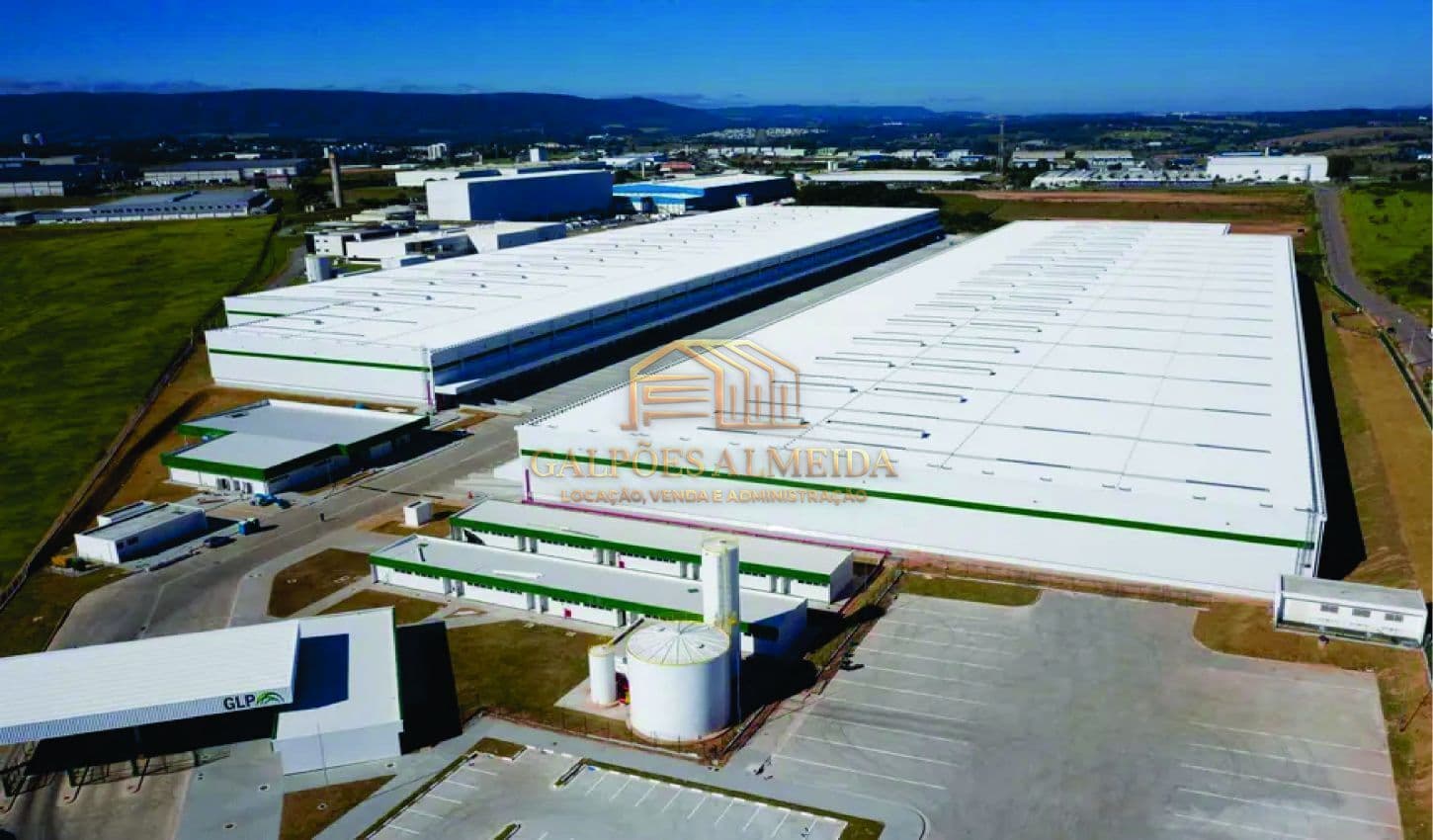 Galpão/Depósito/Armazém em Guarulhos - Água Chata