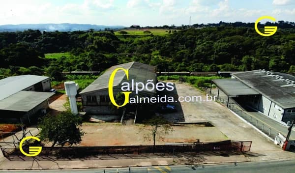Galpão/Depósito/Armazém em Cotia - Água Espraiada