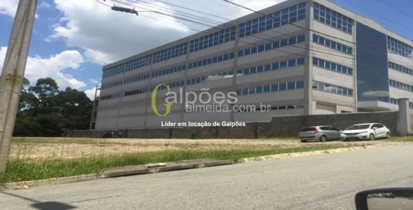 Galpão/Depósito/Armazém em Santana de Parnaíba - Tamboré