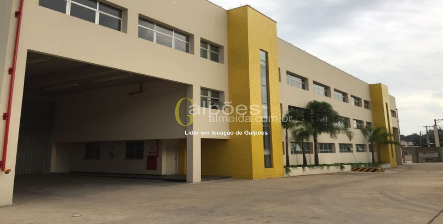 Galpão/Depósito/Armazém em Cotia - Jardim Cláudio
