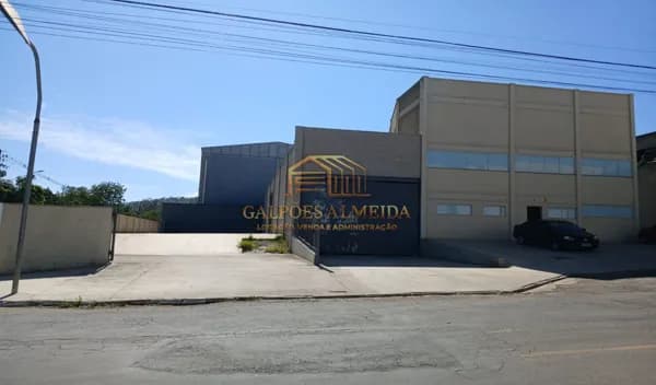 Galpão/Depósito/Armazém em Santana de Parnaíba - Jardim Nina (Fazendinha)