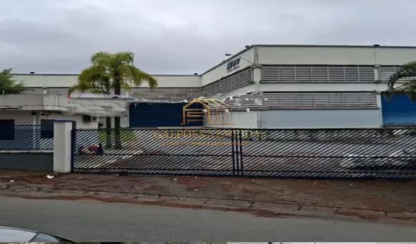 Galpão/Depósito/Armazém em Osasco - Vila Menck