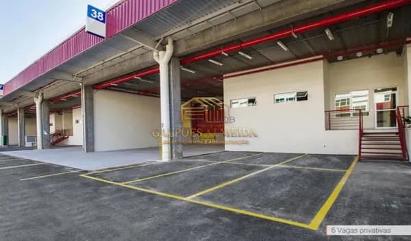 Galpão/Depósito/Armazém em Embu das Artes - Quinhaú