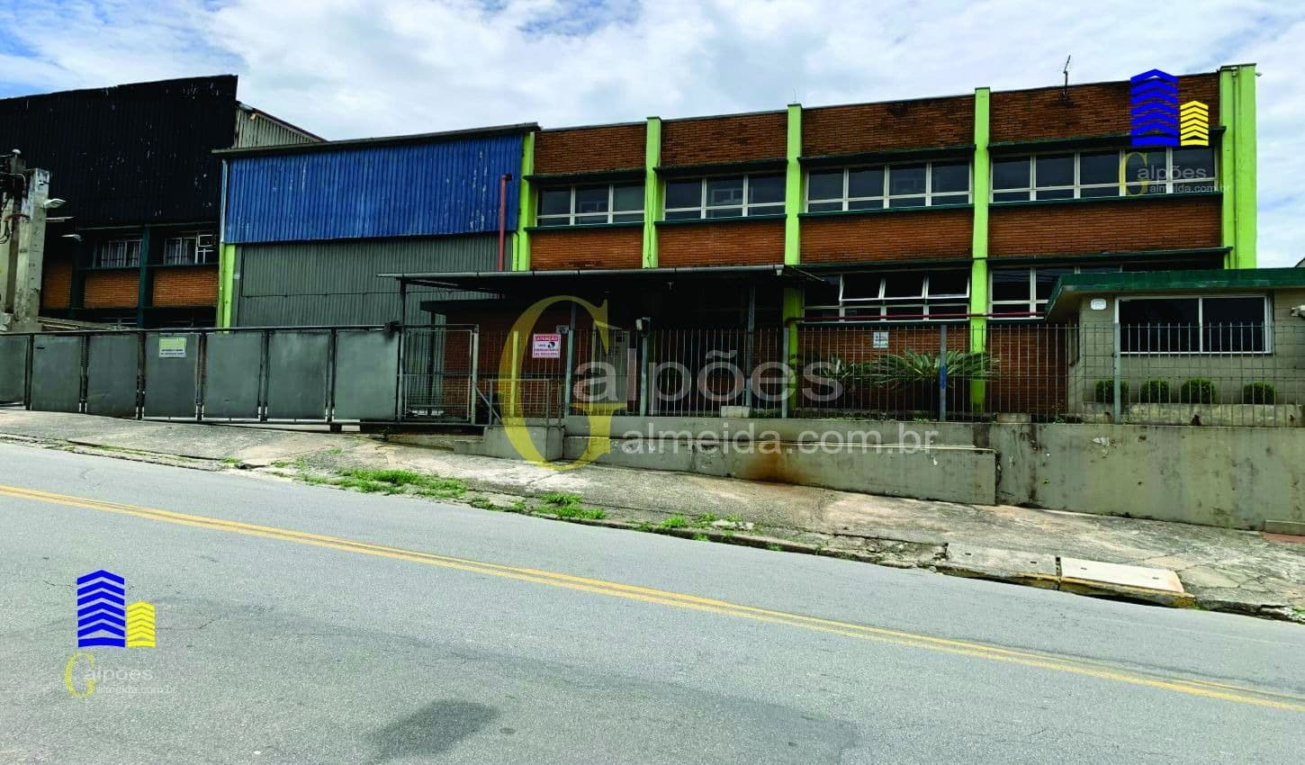 Galpão/Depósito/Armazém em Barueri - Vila Industrial