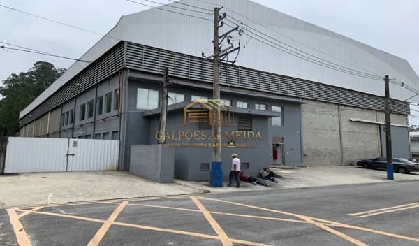 Galpão/Depósito/Armazém em Santana de Parnaíba - Vila Industrial