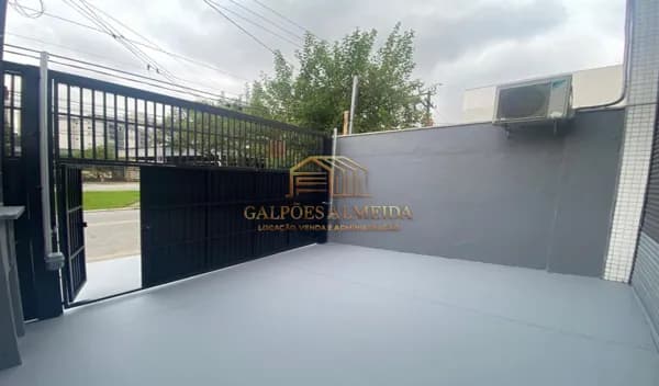 Galpão/Depósito/Armazém em São Paulo - Vila Anastácio