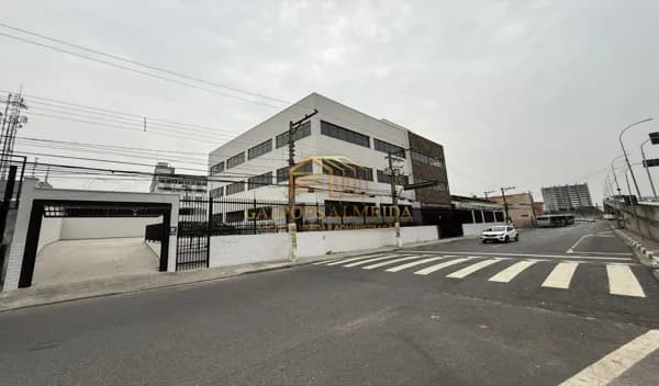 Prédio/Edifício Inteiro em Osasco - Centro