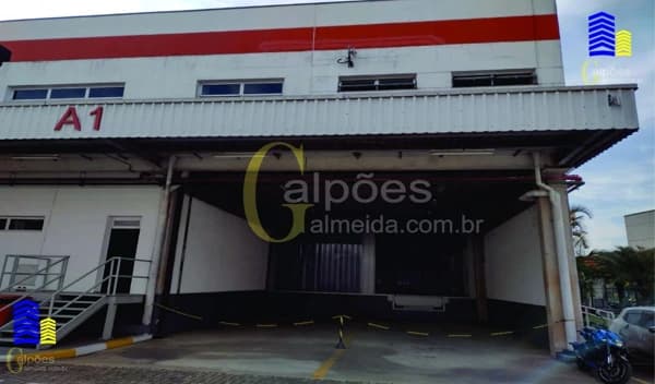 Galpão/Depósito/Armazém em Embu das Artes - Jardim Santa Bárbara