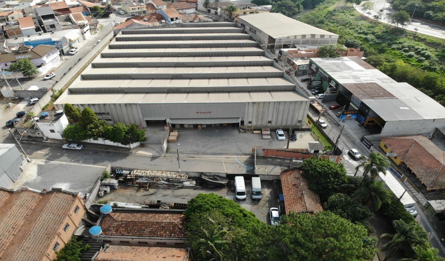 Galpão/Depósito/Armazém em Carapicuíba - Vila Sul Americana
