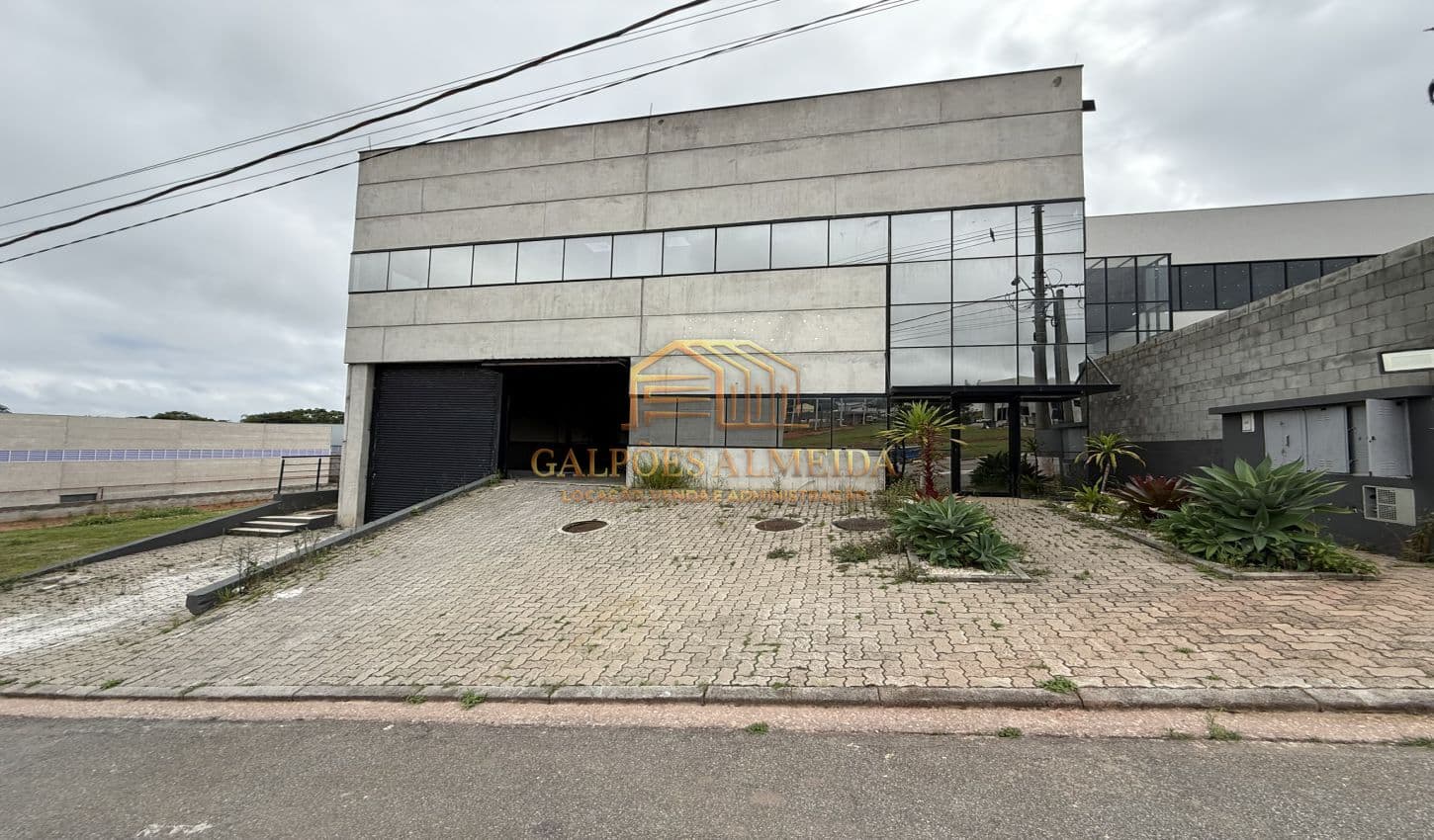 Galpão/Depósito/Armazém em Vargem Grande Paulista - Polo 40