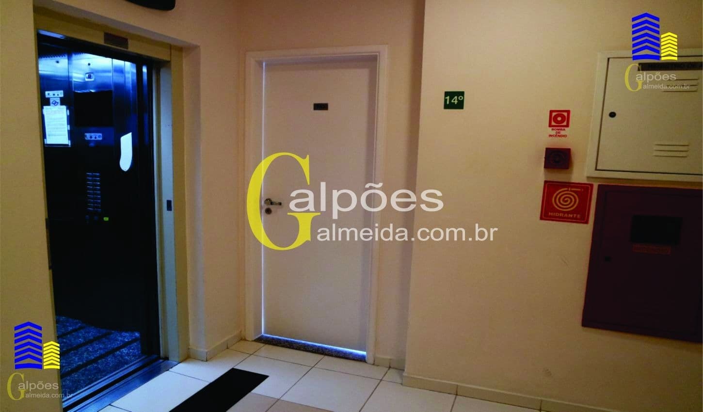 Apartamento em Barueri - Jardim Tupanci