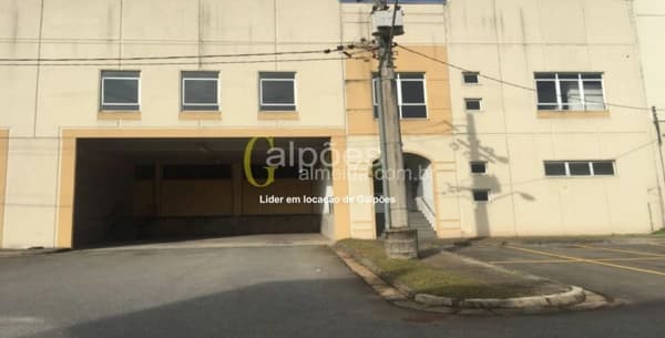 Galpão/Depósito/Armazém em Osasco - Santa Fé
