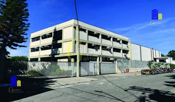Galpão/Depósito/Armazém em Carapicuíba - Vila Sul Americana