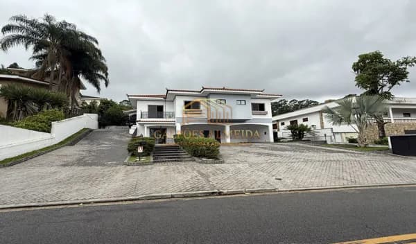 Casa em Barueri - Residencial Tamboré