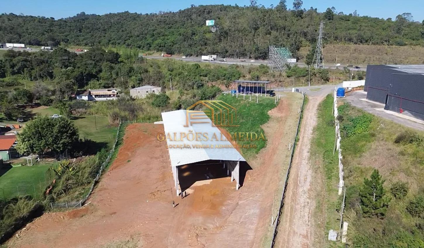 Galpão/Depósito/Armazém em Santana de Parnaíba - Residencial Santa Helena - Gleba II