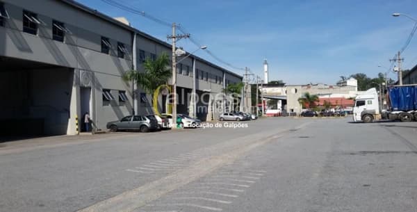Galpão/Depósito/Armazém em Osasco - Santa Fé