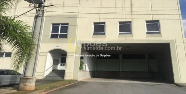 Galpão/Depósito/Armazém em Osasco - Santa Fé