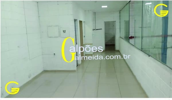 Galpão/Depósito/Armazém em Osasco - Vila Menck