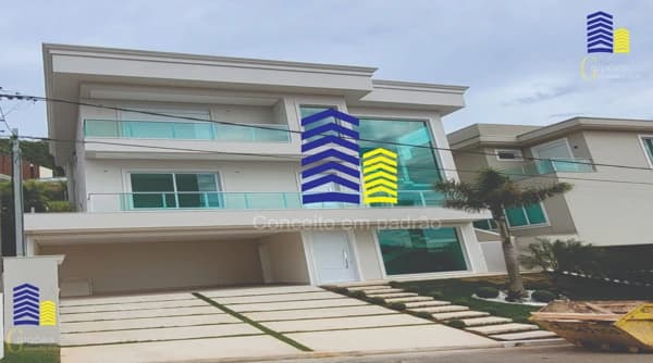 Casa em Santana de Parnaíba - Tamboré