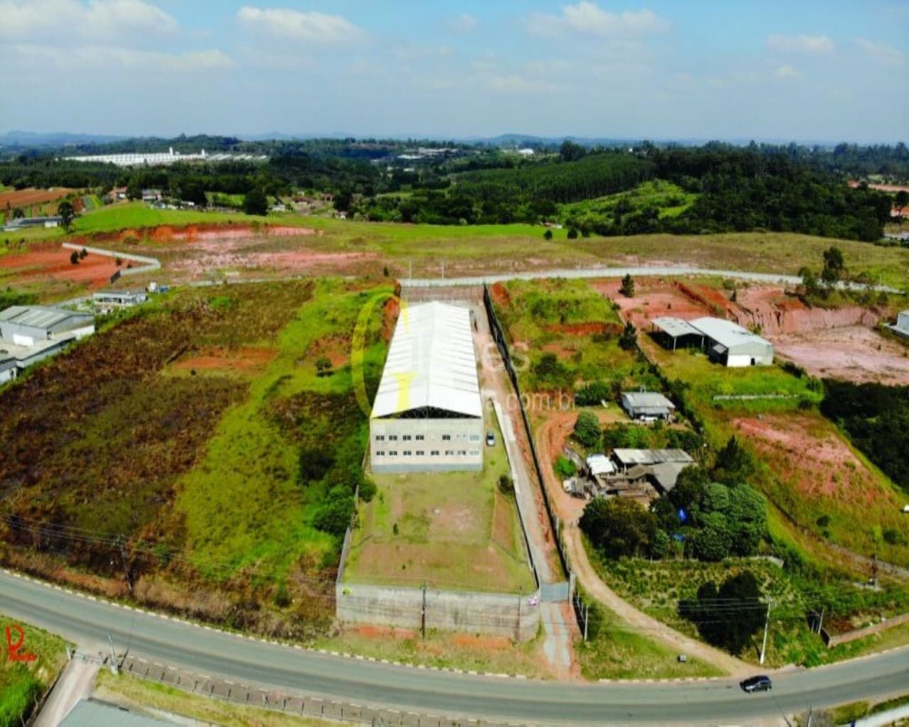 Galpão/Depósito/Armazém em Cotia - Água Espraiada